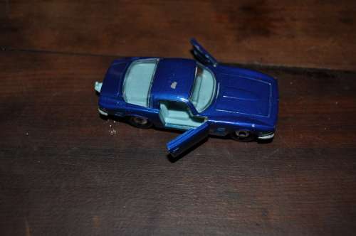 LESNEY ISO GRIFO VINTAGE DIE CAST MODEL