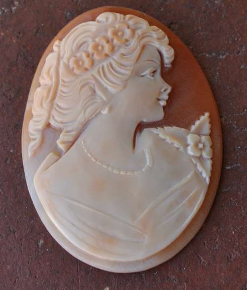 WOW!!! STUNNING VICTORIAN HAND CARVED CAMEO