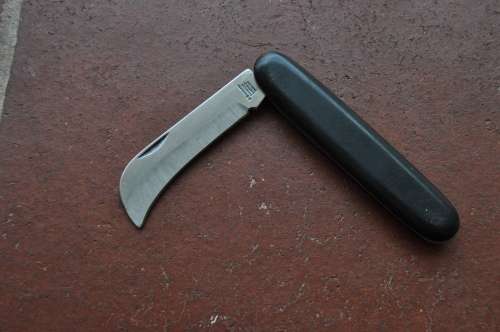 RARE!!! JOSEPH ROGERS POCKET KNIFE IN GREAT CONDITION