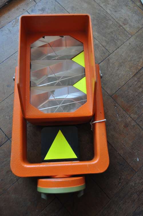 LEICA WILD HeerbruggTriple Prism  Reflector Surveying  GDR11- MADE IN SWISS