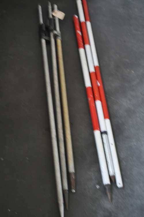 4 (FOUR) PIECES-SURVEY EQUIPMENT Steel Ranging pole-TELESCOPIC-LOOK DESCRIPTION