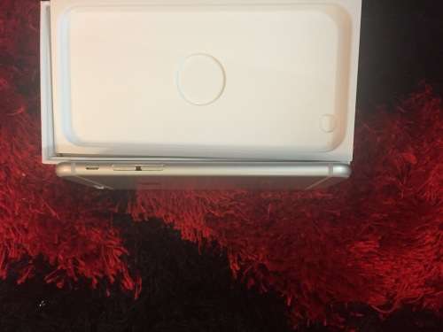 Iphone 6 16 gig with box and accessories