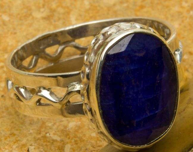 NATURAL BLUE SAPPHIRE STERLING SILVER RING SIZE 9 1/2