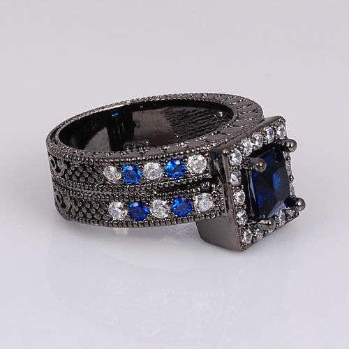 Stunning Black Gold Plated Blue & Clear Crystal Ring - Size 9