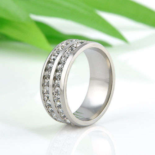 Stunning Mens/Womens Stainless Steel Crystal Ring - Size 8