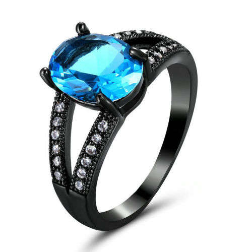 Stunning Black & Blue Crystal Ring  - Size 7.5