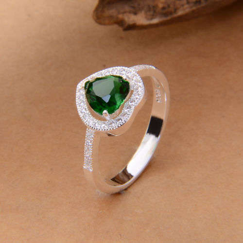 Beautiful Green Crystal Ring  - Size 5 3/4