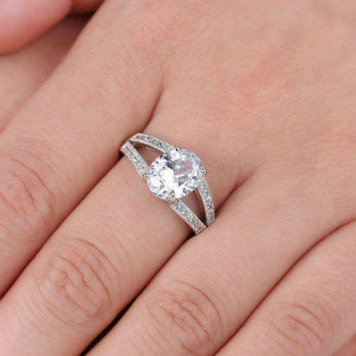 Beautiful White Crystal Ring - Size 5 1/2