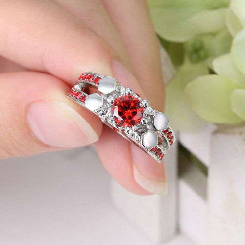 Beautiful Red Crystal Ring - Size 8