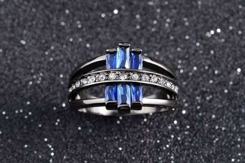 Elegant Blue Topaz Black Gold Filled Ring - Size 7