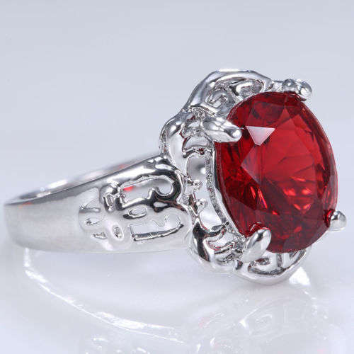 Beautiful Red Crystal Ring - Size 7 3/4
