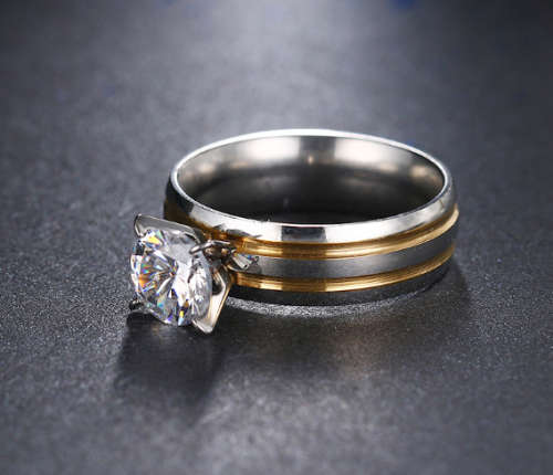 Beautiful Stainless Steel CZ Crystal Ring - Size 7 1/2