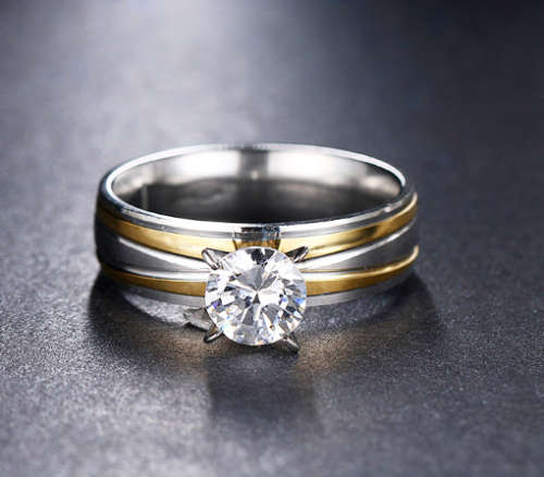 Beautiful Stainless Steel CZ Crystal Ring - Size 9 1/4