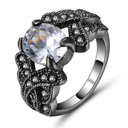 Beautiful Clear Crystal Ring - Size 6 1/4