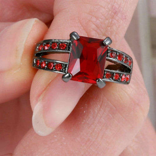 Beautiful Red Crystal Ring - Size 6