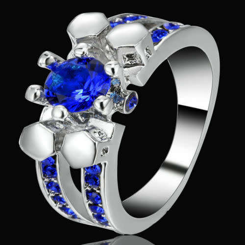Beautiful Blue Crystal Fashion Ring - Size 8