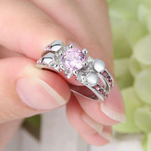 Beautiful Pink Crystal Fashion Ring - Size 6