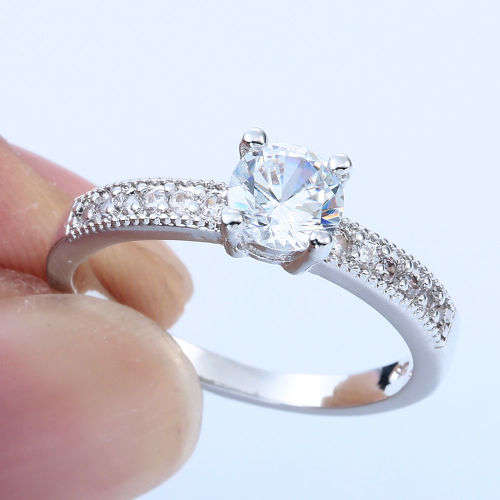 Luxurious Simulated Stone Engagement Ring - Size 9