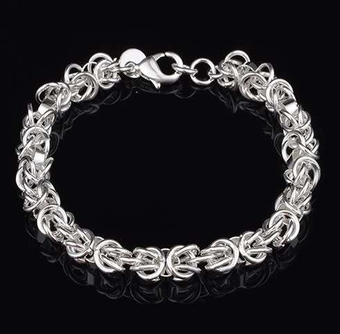 Elegant Link Bracelet