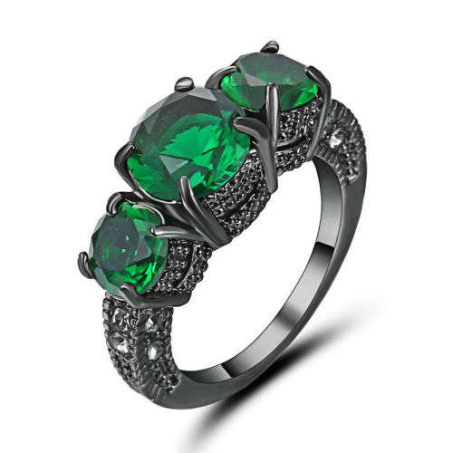 Stunning Black Gold Filled Emerald Green Crystal Ring - Size 6