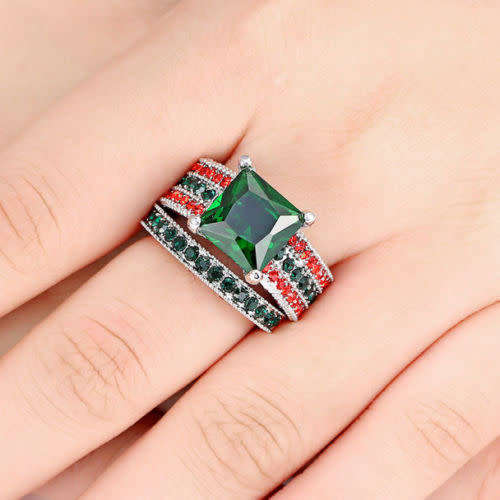 Stunning White Gold Filled 2 Piece Green Crystal Ring Set - Size 6 1/4