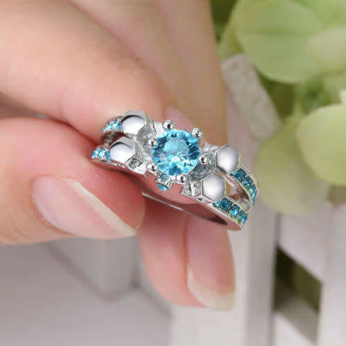 Elegant White Gold Filled Blue Crystal Ring - Size 6 3/4