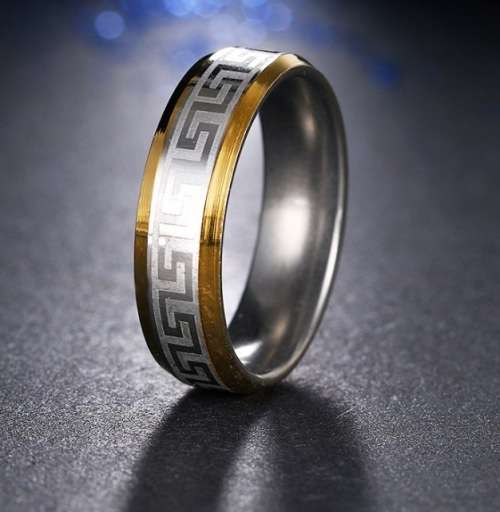 Elegant Gold & Silver Stainless Steel Ring - Size 7