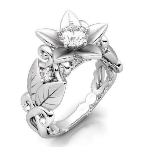 Stunning Leaves Design White Crystal Fashion Ring - Size 8