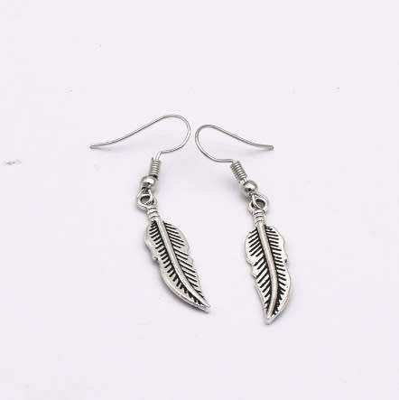 Feather Fashion Earring Set