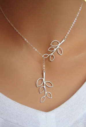 Elegant Flower Fashion Necklace