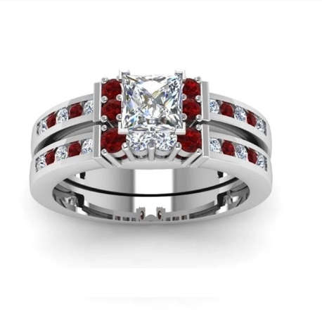 Beautiful Red Crystal Fashion Ring - Size 9