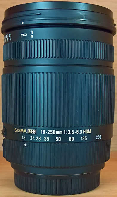 Sony Alpha SLT-A77V /w Sigma 18-250mm F3.5-6.3 DC OS HSM Lens