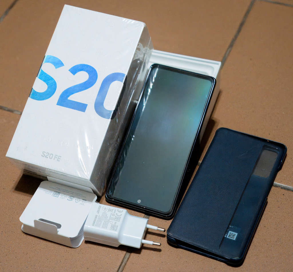 Samsung Galaxy S20FE 128GB Dual Sim - Cloud Navy