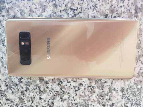 Samung Galaxy Note8 (cracked Screeen)