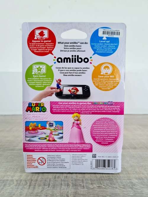 Princess Peach Amiibo - Super Mario Series
