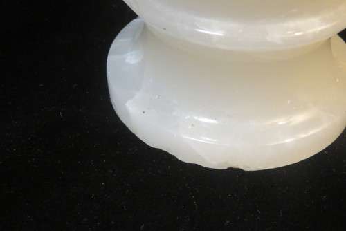 Heavey alabaster vase 22cm high