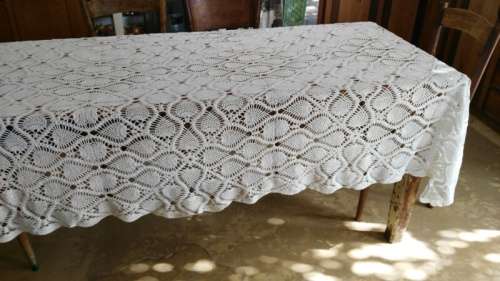 Large white crochet tablecloth 280 x 190cm