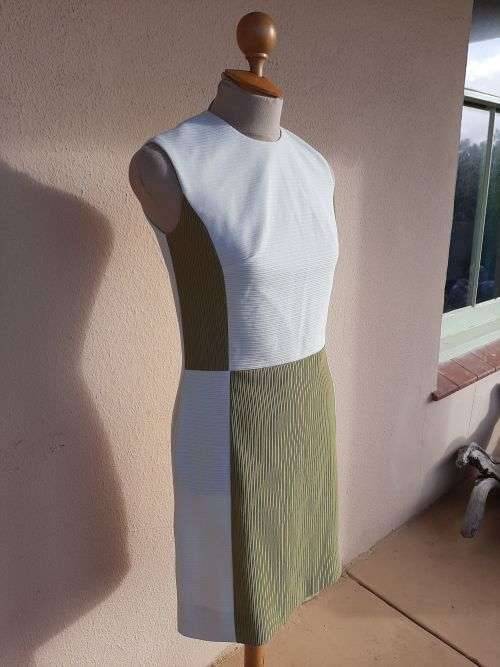 Crimplene dress - LINE - London - size 14