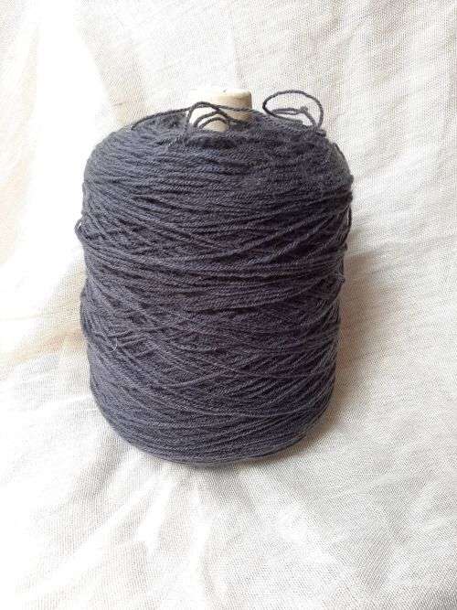 Large ball of Charcoal yarn - Denys Brunton designer yarns - De lux - 4 ply- 400g