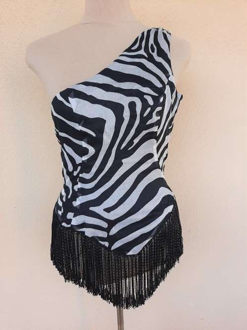 Lot of women`s clothing - 7 items - mixed sizes - good condition