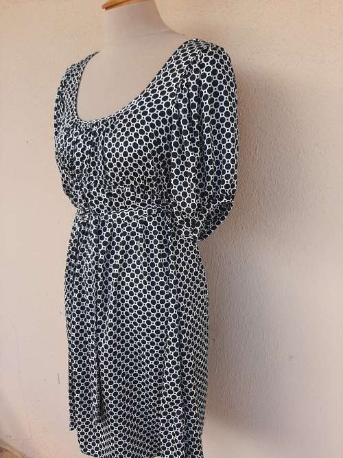 HandM dress - black and white - sizs 34