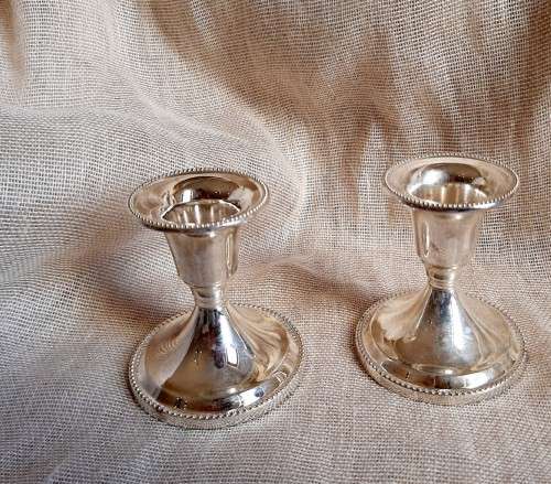 Pair of small silver plated candlestick holders - 7cm high