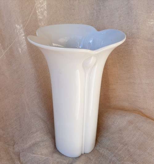 Arzberg porcelain vase - white - 20cm high