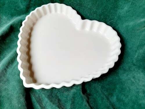 Le Creuset quiche dish - fluted, heart shape - 30 cm - 17-50