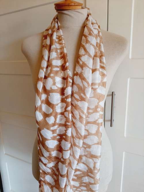 Elegant silk scarf - 160cm x 35 cm long