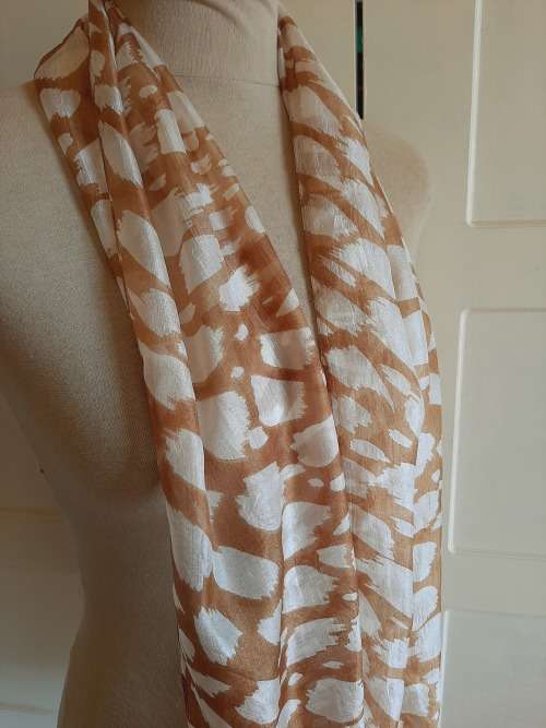 Elegant silk scarf - 160cm x 35 cm long