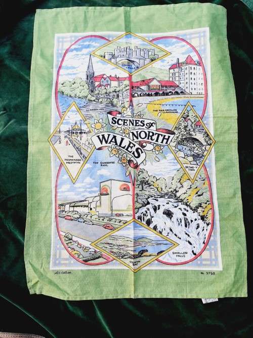 Cotton tea towel - souvenir of Wales - seems unused - as new