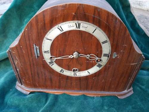 Mantel Clock - poor condition 29 x 10 x 21cm