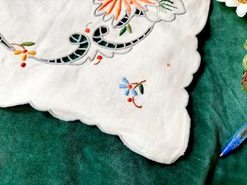 Embroidered tray cloth - linen - cream  25 x 41 cm