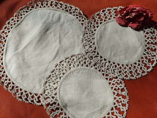 Set of 3 linen and crochet doilies - beige/ ecru colour  2x 20cm and 1 x 26cm